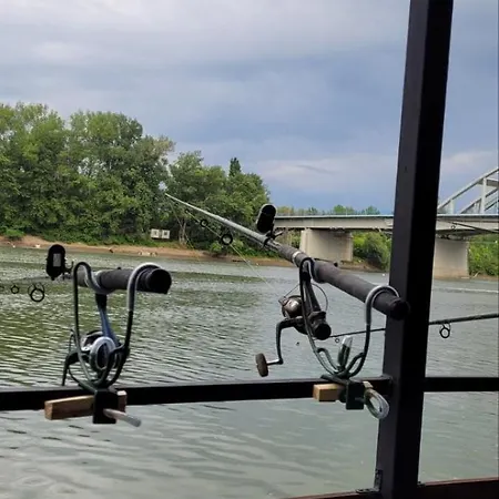 Splavtisa-titel Titel