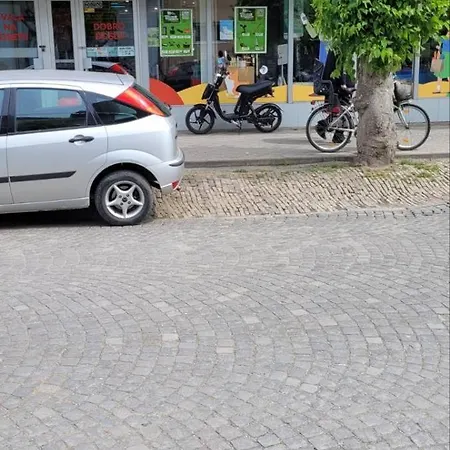 Botel Splavtisa-titel *